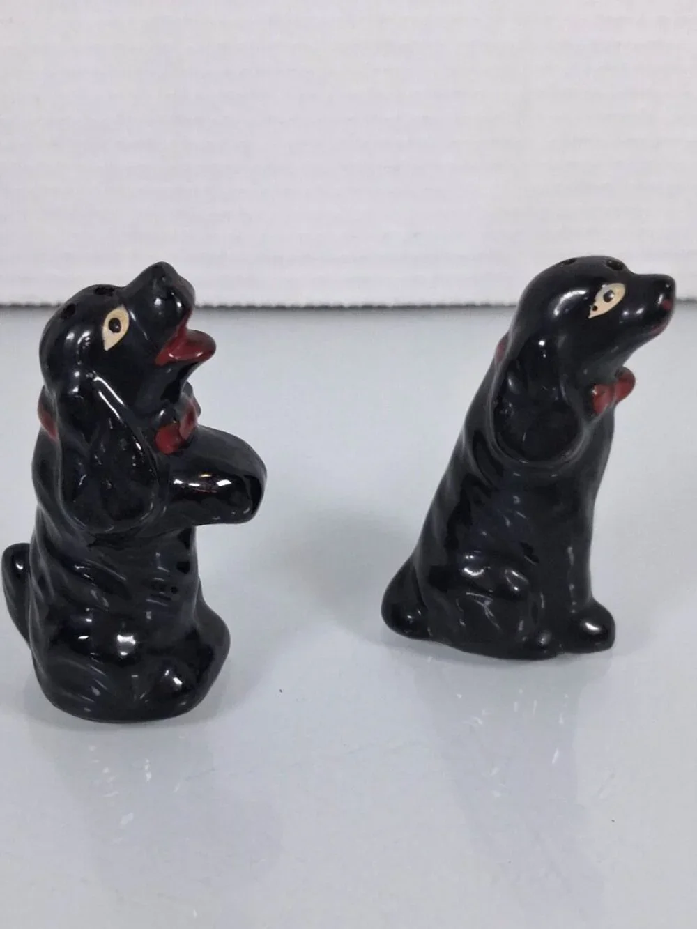 Vintage Black Redware Dog Cocker Salt & Pepper Shakers Japan 1950's